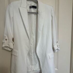 Zara Women's Elegant Cream Blazer